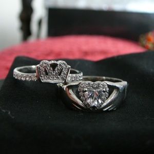 Stainless Steel Ladies Claddagh Set